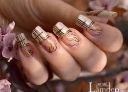 Những French Nail đơn giản và xinh xắn hè 2014