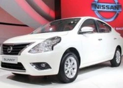 Nissan Sunny đại hạ giá đón phiên bản mới