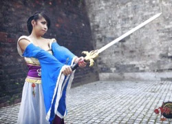 Pearla Nguyễn quyến rũ trong cosplay Nhiệt Huyết Online