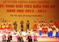 Thủ đô tuyên dương 1.000 học sinh giỏi, vượt khó