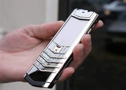 Vertu Signature Touch chạy Android cao cấp xuất hiện