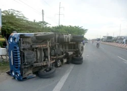 Xe ô tô tải lạng lách, một người tử vong