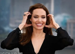 Angelina Jolie lộ tóc bạc già nua bất ngờ