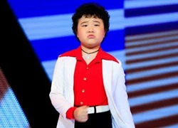 Bật mí về cậu bé tóc xoăn gây náo loạn The Voice Kids