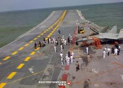 Bên trong tàu sân bay INS Vikramaditya trông thế nào?