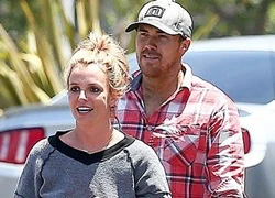 Britney Spears chưa chia tay bạn trai