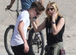 Brooklyn Beckham hẹn hò &#8220;hot girl&#8221; hơn tuổi