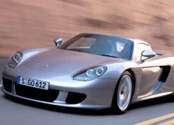 Cảnh sát đền "núi tiền" vì húc đuôi siêu xe Porsche Carrera GT