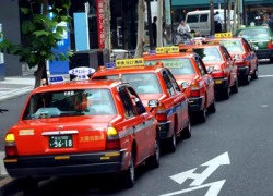 Đáng ngưỡng mộ như tài xế taxi ở Nhật Bản