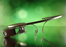 Google chính thức mở bán Google Glass bên ngoài đất Mỹ