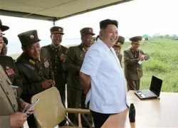 Kim Jong-un đích thân chỉ đạo bắn tên lửa