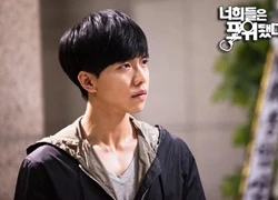 Lee Seung Gi đã quay lại phim trường sau chấn thương mắt