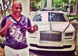 Mike Tyson "nghèo" đến mức phải thuê Rolls-Royce để "khoe"