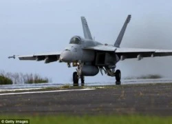 Mỹ đưa máy bay tấn công F-18 dò la không phận Iraq