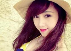 Nhân viên ngân hàng đẹp kiểu hot girl