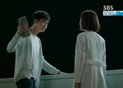 Park Hoon (Lee Jong Suk) dọa đập nát tay trước mặt người yêu