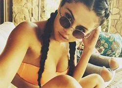 Selena Gomez nửa đêm vào khách sạn hẹn hò Bieber