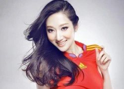 Sella Trương biến hóa với hình ảnh gợi cảm
