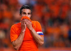 Van Persie phủ nhận bị chấn thương