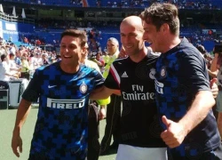 Zanetti và Zidane đua nhau ghi tuyệt phẩm