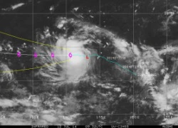 Bão Rammasun tiến gần Biển Đông