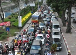 Hà Nội tìm chế tài cho "bún mắng", "cháo chửi"