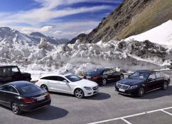 Hành trình vượt dãy Alps trên 5 chiếc xe Mercedes-Benz