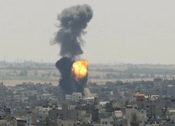 Israel nối lại không kích Gaza