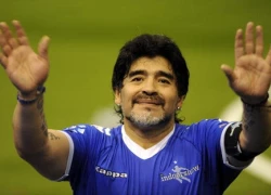 Maradona ghi tuyệt phẩm &#8216;lá vàng rơi&#8217;