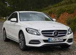 Mercedes sắp ra mắt C-Class &#8216;ăn&#8217; xăng chỉ bằng xe máy