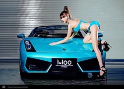 Người mẫu mặc bikini 'tông xuyệt tông' với Lamborghini Gallardo