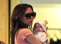 Những hình ảnh đáng yêu của "công chúa" Harper Beckham qua năm tháng