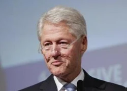 Ông Bill Clinton: Có thể hướng tới một thế giới không có AIDS