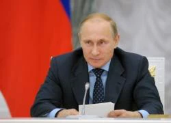 Putin: Phương Tây lợi dụng tình hình Ukraine kìm hãm Nga