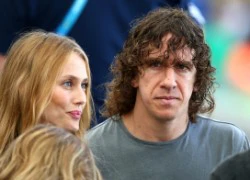 Puyol luyện xếp hình cùng bạn gái