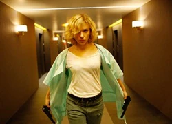 Scarlett Johansson &#8211; đại diện phái nữ &#8220;vùng lên&#8221; mùa phim bom tấn