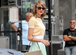 Taylor Swift cuốn hút với vẻ đẹp nhẹ nhàng trên phố