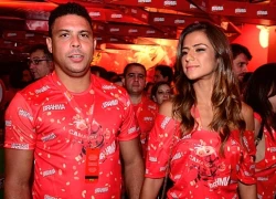 Tòm tem với hoa hậu, Ronaldo bị bồ đẹp 'đá bay'