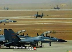 Trung Quốc mang tiêm kích Su-30MKK, tăng Type 99 tới Nga thi đấu