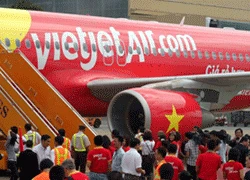 VietJet Air dẫn đầu về bay chậm, hủy chuyến