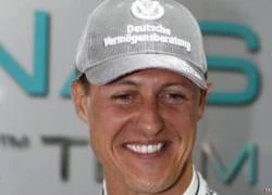 Vợ Michael Schumacher bán máy bay chữa bệnh cho chồng?