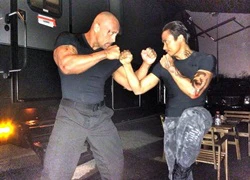 Vua kungfu Thái trổ tài võ thuật trong "Fast & Furious 7"