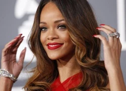 Ca sĩ Rihanna để ngỏ khả năng mua CLB Liverpool