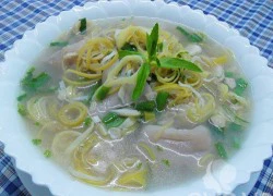 [Chế biến] - Canh móng giò hoa chuối