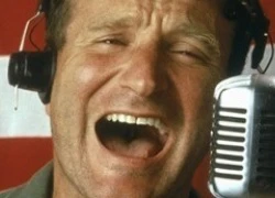 Chính thức: Robin Williams dùng thắt lưng treo cổ tự tử