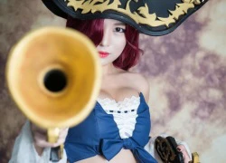 Cosplay Miss Fortune (League of Legends) quá chất đến từ Hàn Quốc