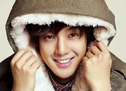 Đại diện "phản pháo" thông tin Kim Hyun Joong hành hung bạn gái