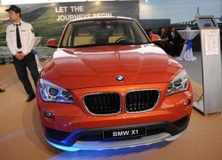 Dàn xe sang BMW, MINI phô trương thanh thế ở Hà Nội