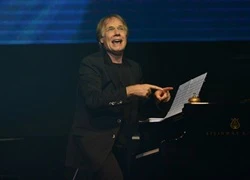 Đêm nhạc Richard Clayderman: Hoài niệm không trọn vẹn