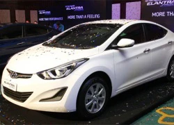 Hyundai ra mắt Elantra Sport 2015 giá từ 23.300 USD